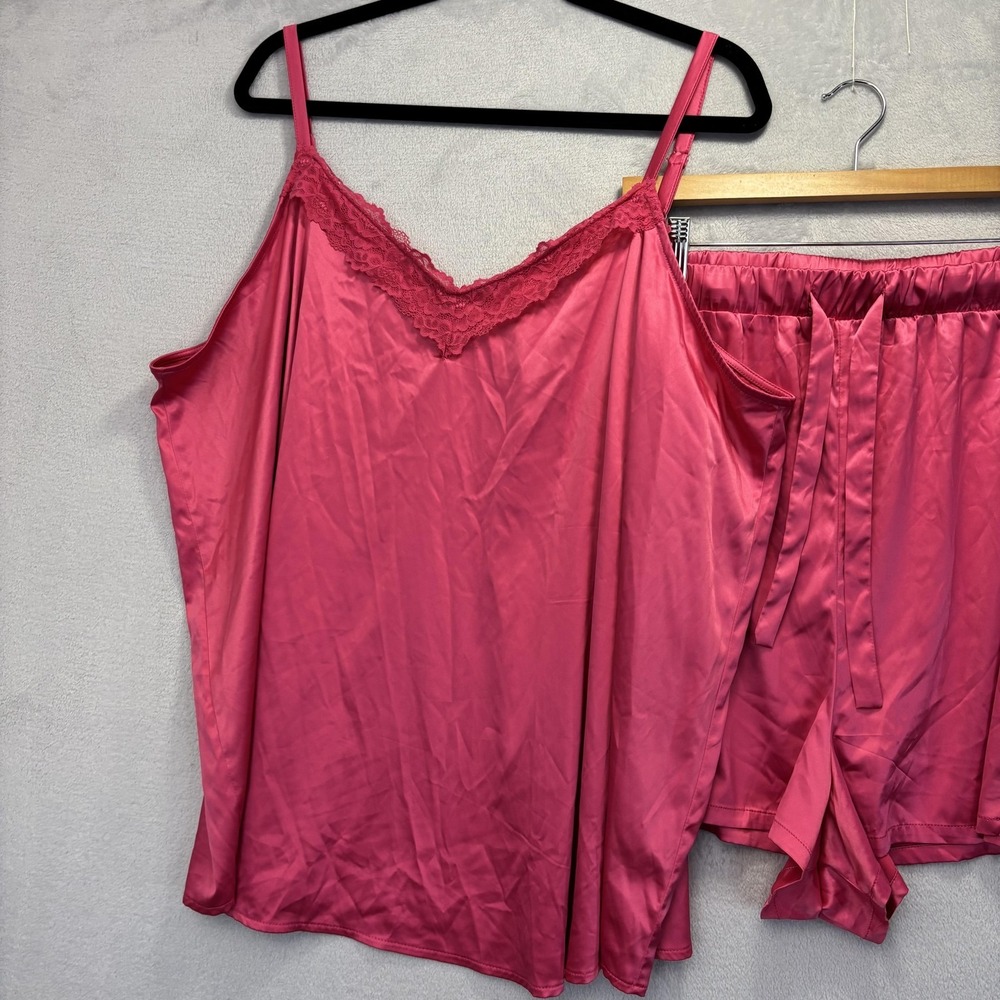 Torrid Sleep Pajama Set Womens 3X Cami Top 4X Shorts Pink Satin Plus Sleepwear - Picture 2 of 15